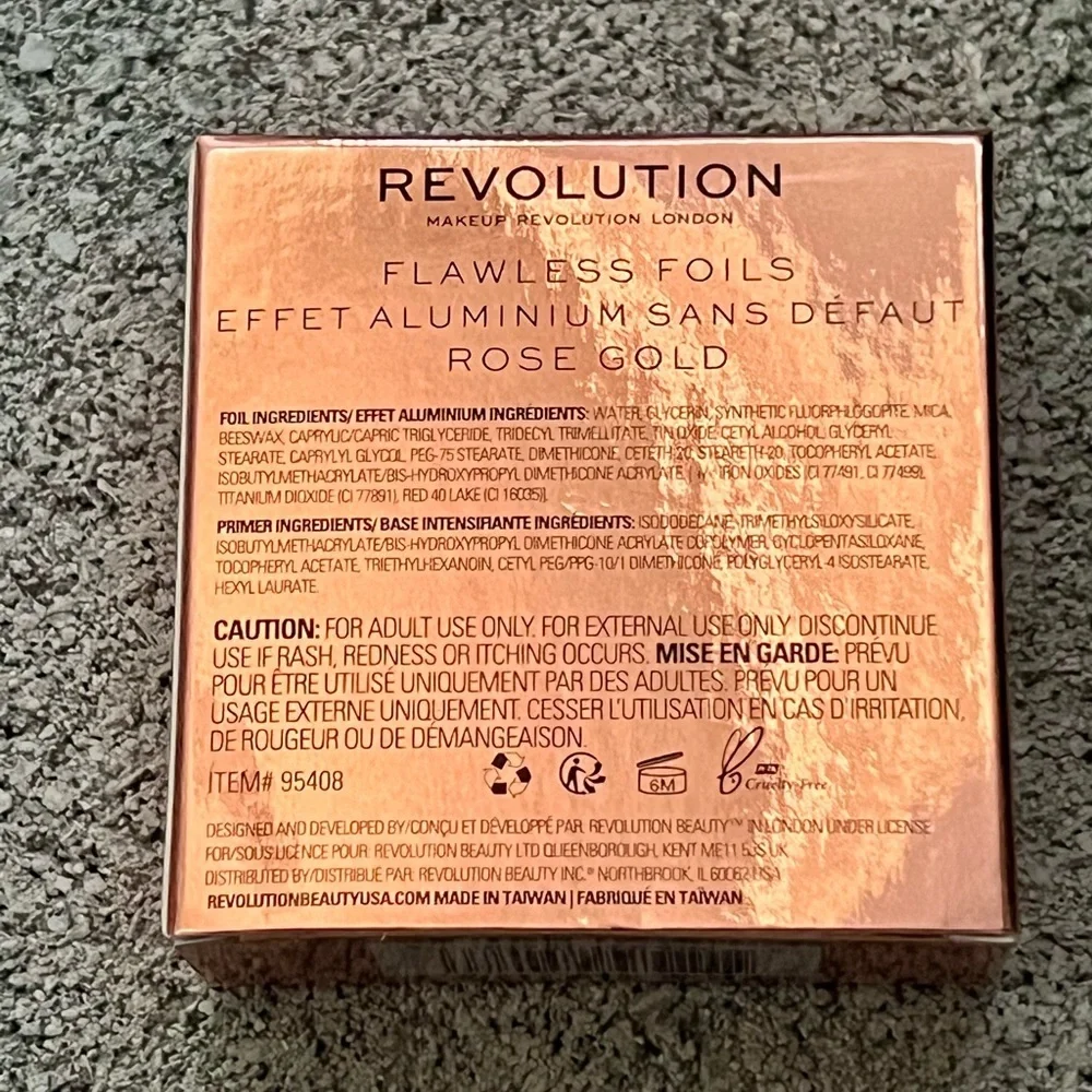 Makeup Revolution Flawless Foils Rose Gold